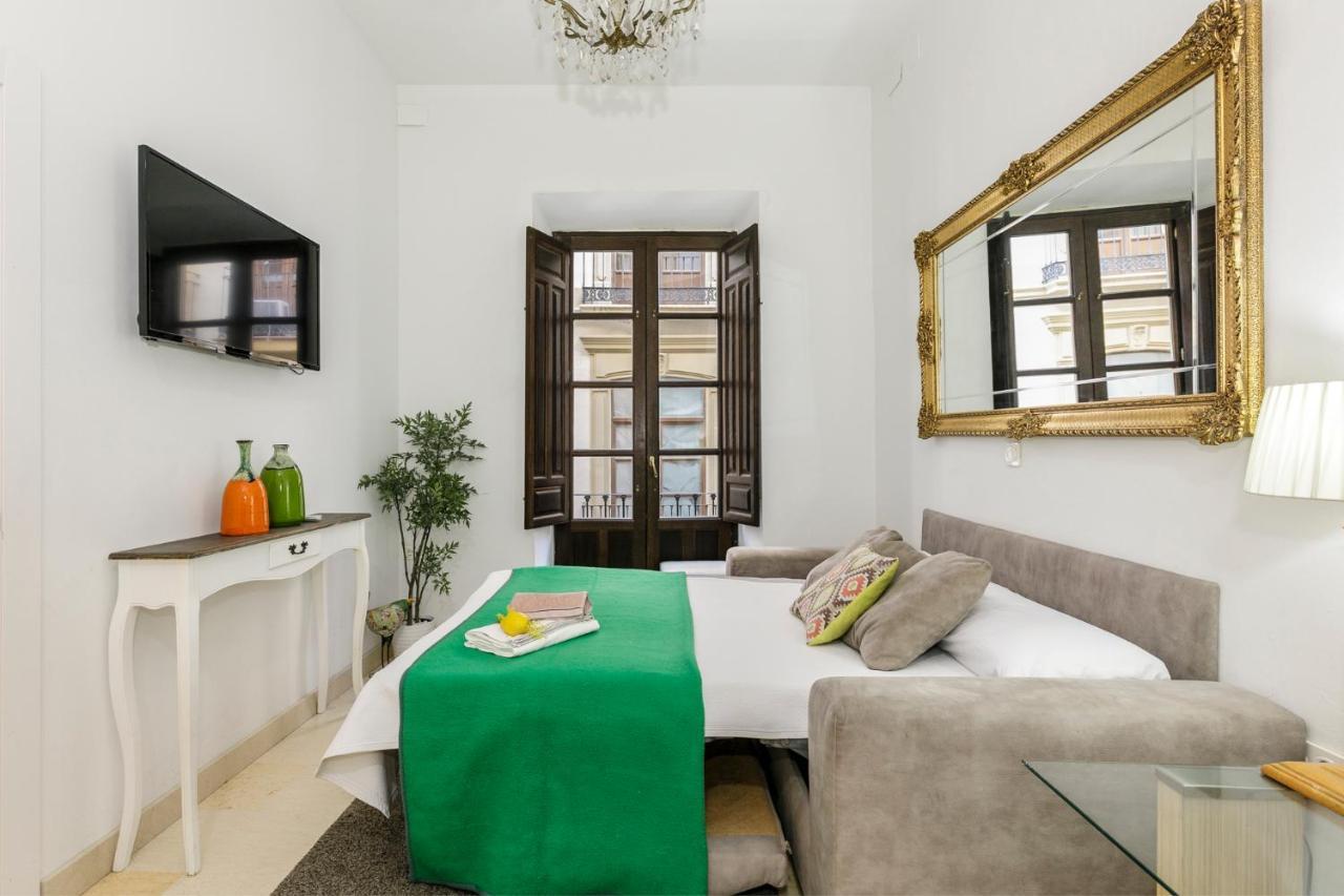 Centrico Apto Cerca De La Catedral Zacatin Apartment Granada Luaran gambar